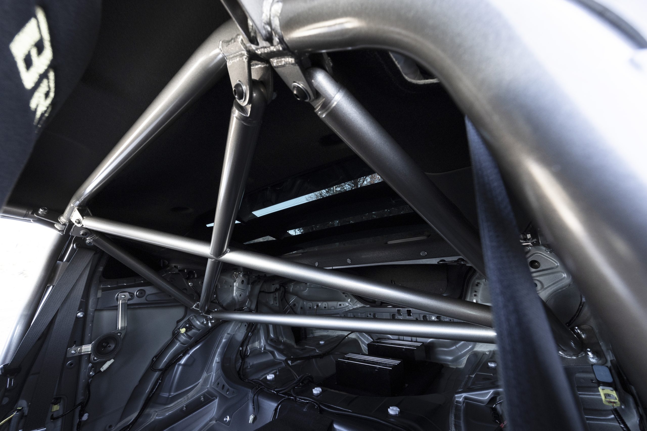 cc10c0ca-251218_kuhl_86outroad002-scaled